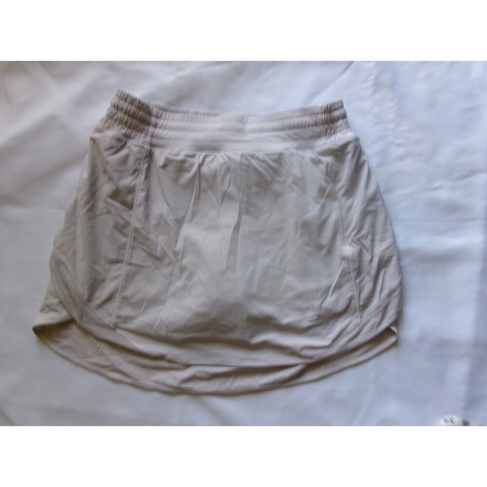 Lululemon Running Skirt Skort Women's 8 Light Lavender Built In Shorts